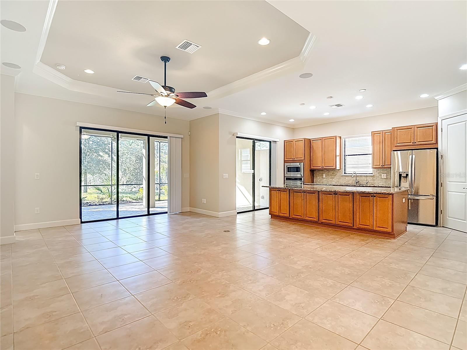 Image 17 of 58 For 8613 Grand Alberato Road