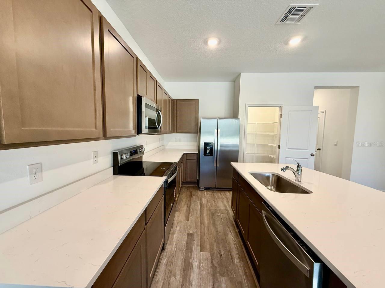 Image 11 of 36 For 11374 Velvet Apricot Drive