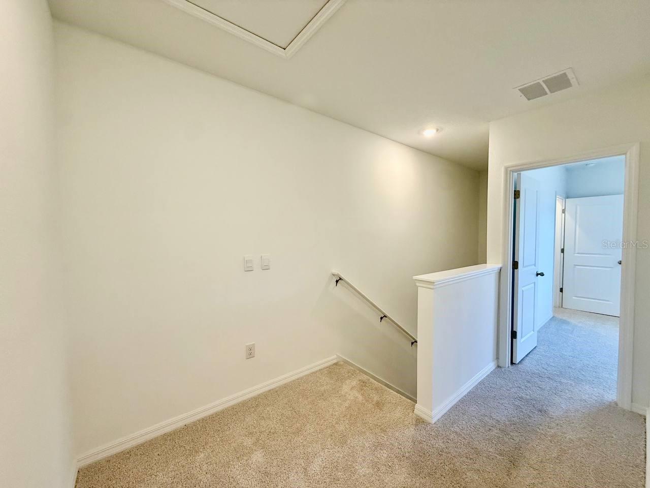 Image 19 of 36 For 11374 Velvet Apricot Drive