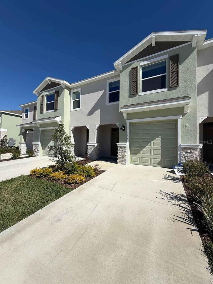 Image 2 of 36 For 11374 Velvet Apricot Drive