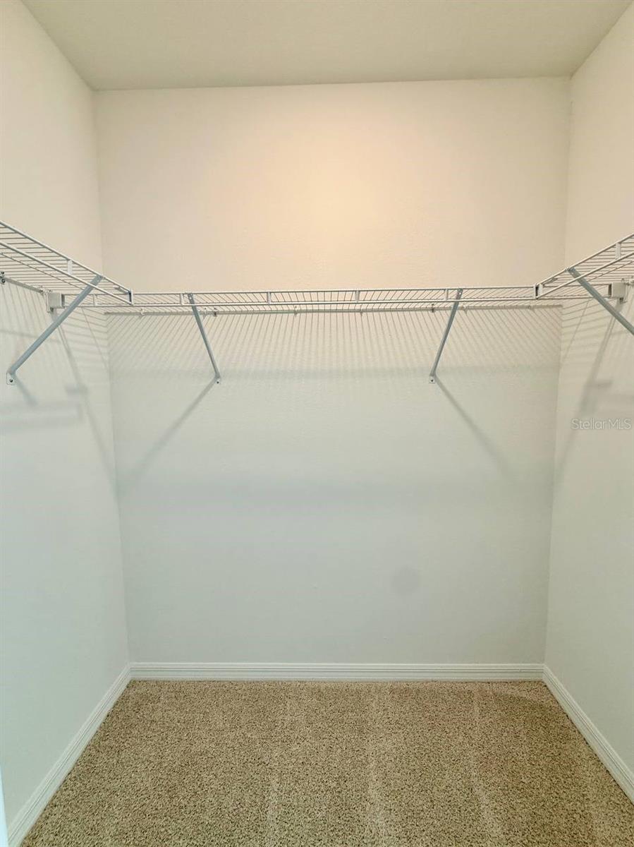 Image 27 of 36 For 11374 Velvet Apricot Drive