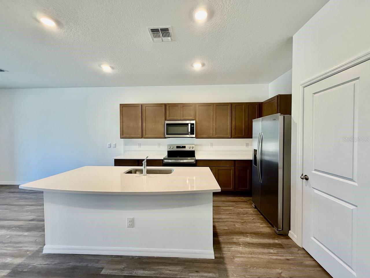 Image 9 of 36 For 11374 Velvet Apricot Drive