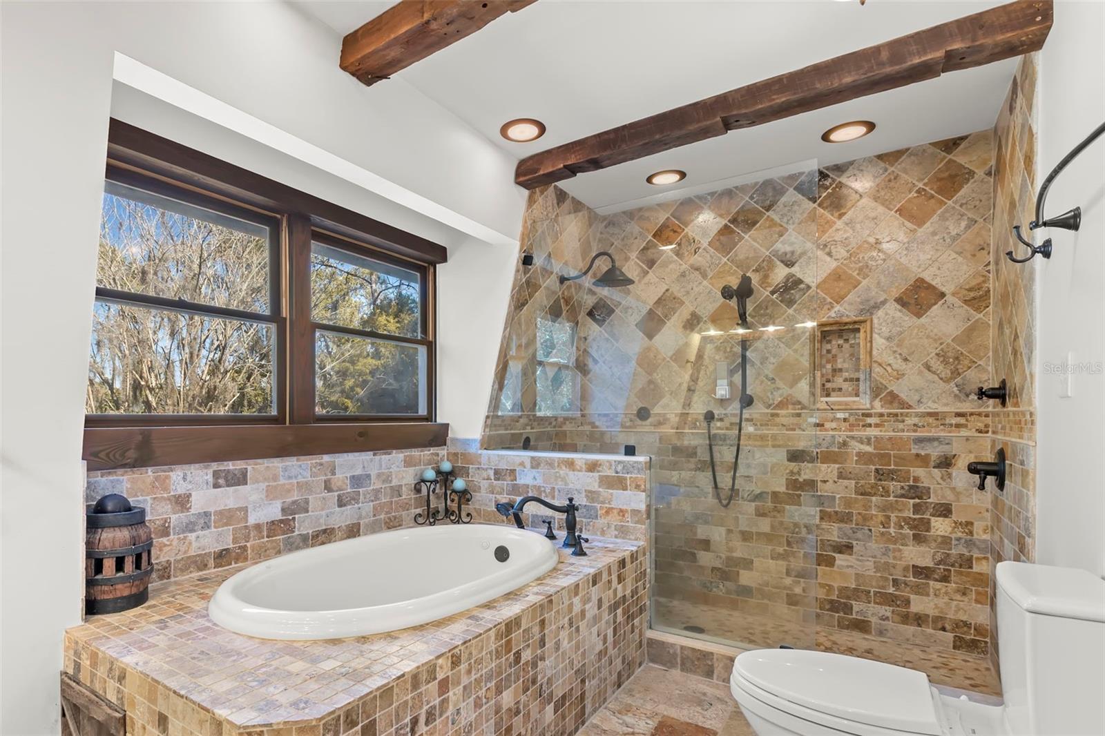 Image 29 of 66 For 809 Cardinal Avenue