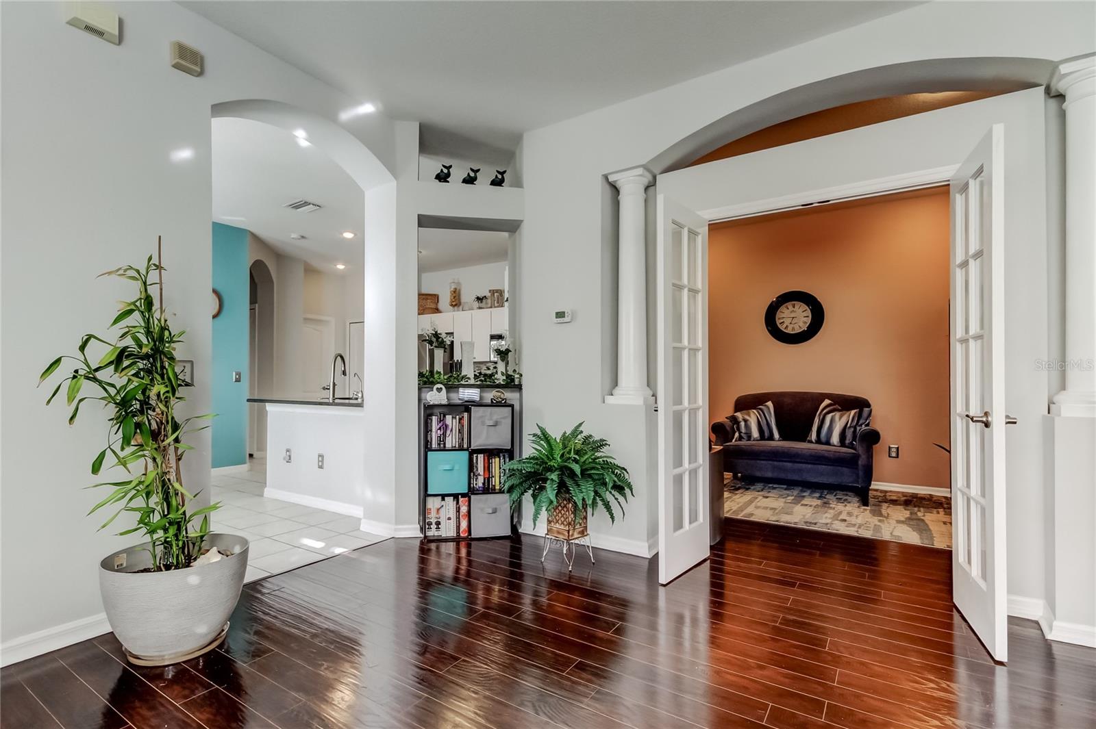 Image 6 of 65 For 19131 Lake Audubon Drive