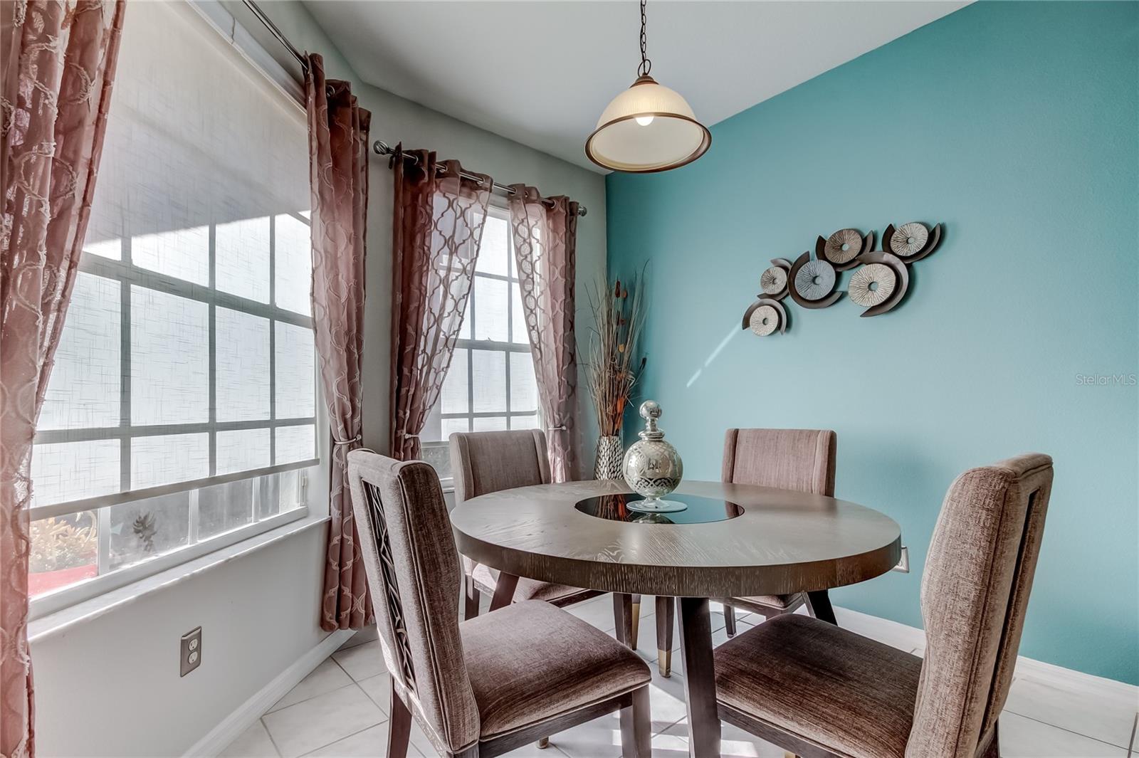 Image 8 of 65 For 19131 Lake Audubon Drive