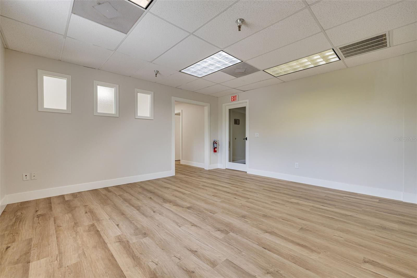 Image 12 of 27 For 1465 Fort Harrison Avenue