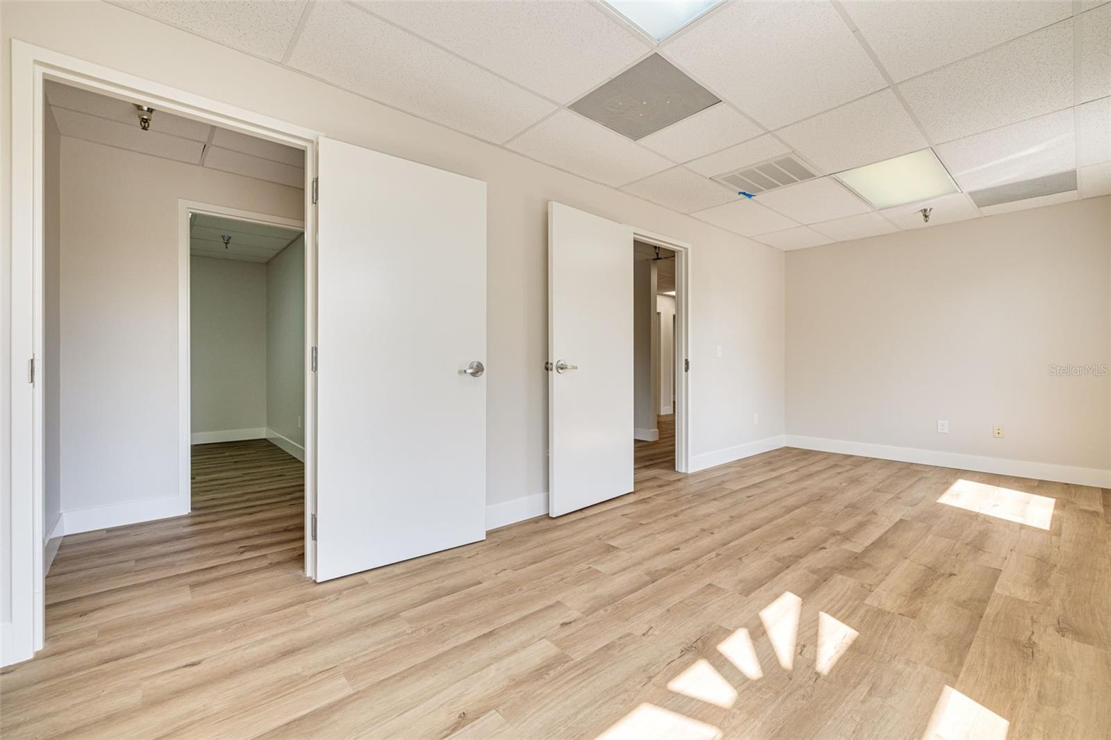 Image 22 of 27 For 1465 Fort Harrison Avenue