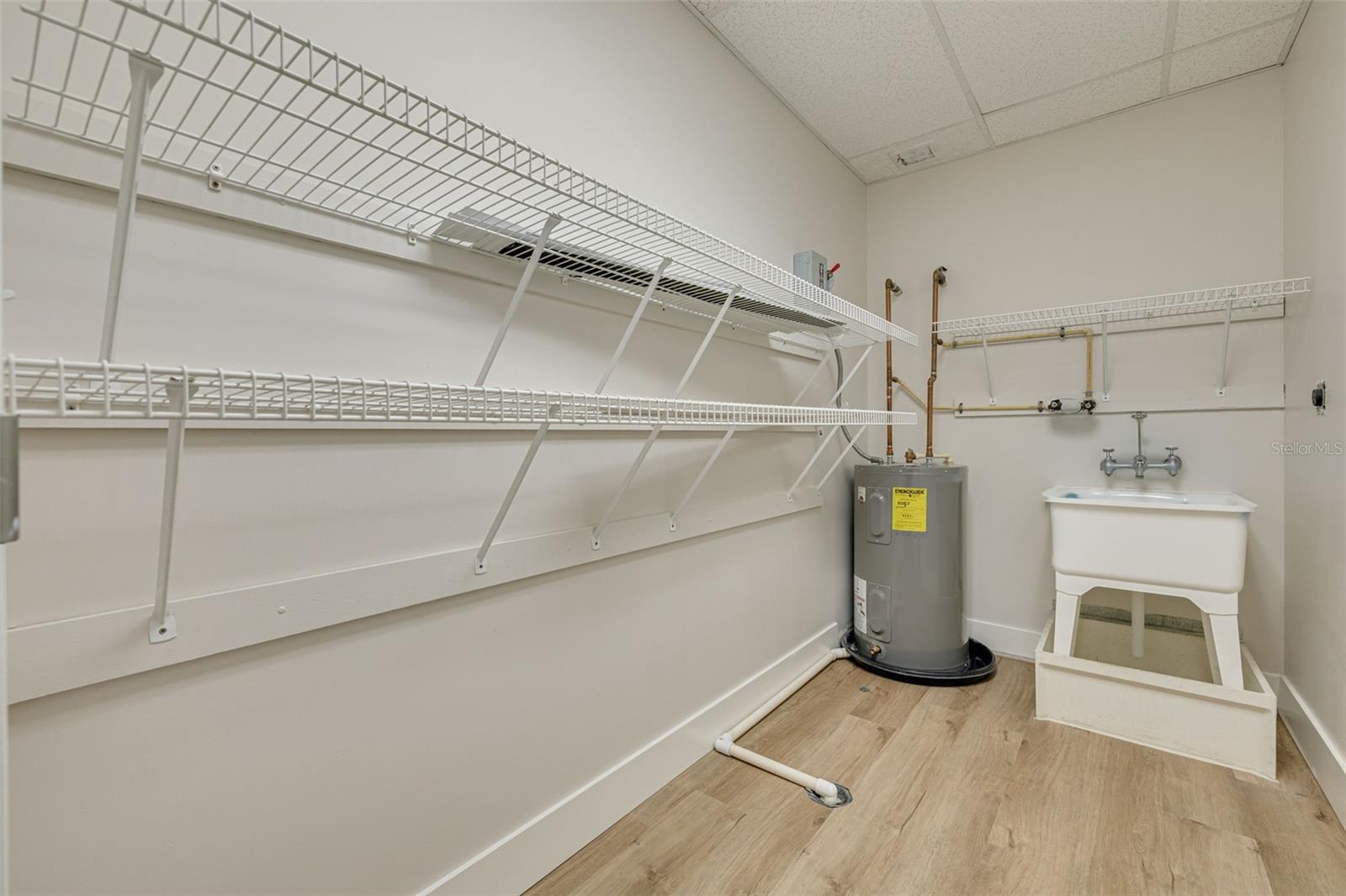 Image 26 of 27 For 1465 Fort Harrison Avenue