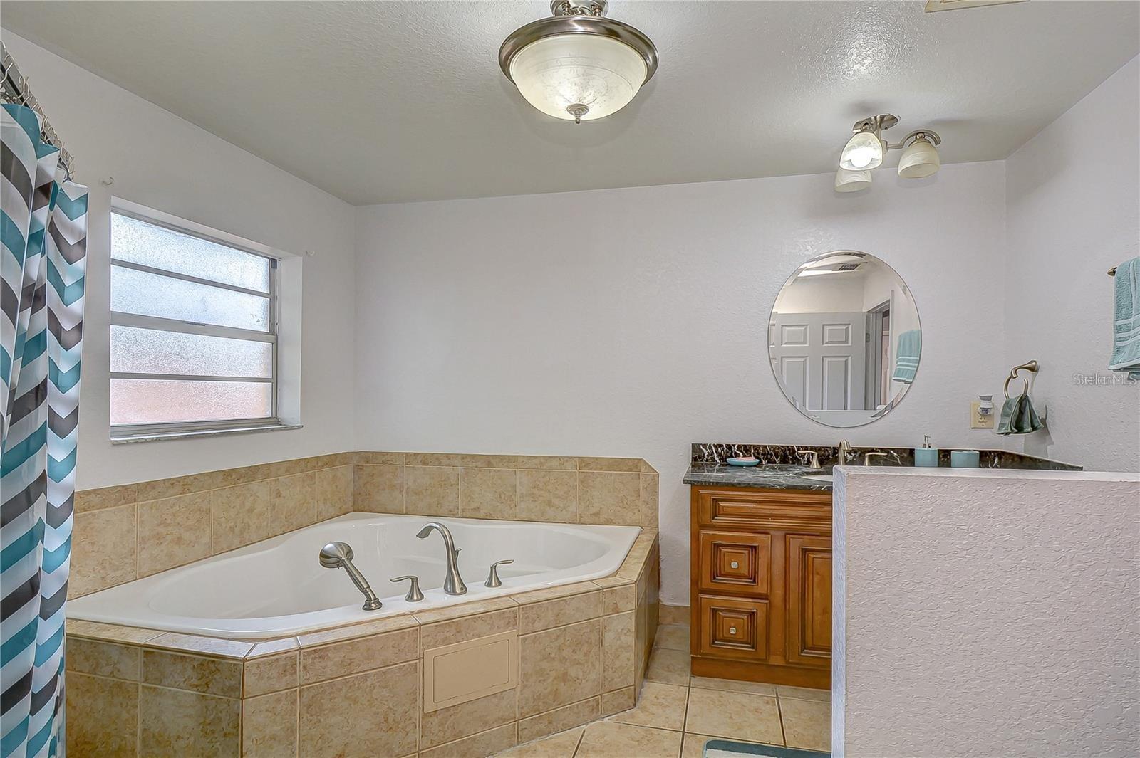 Image 5 of 9 For 5520 20th Street