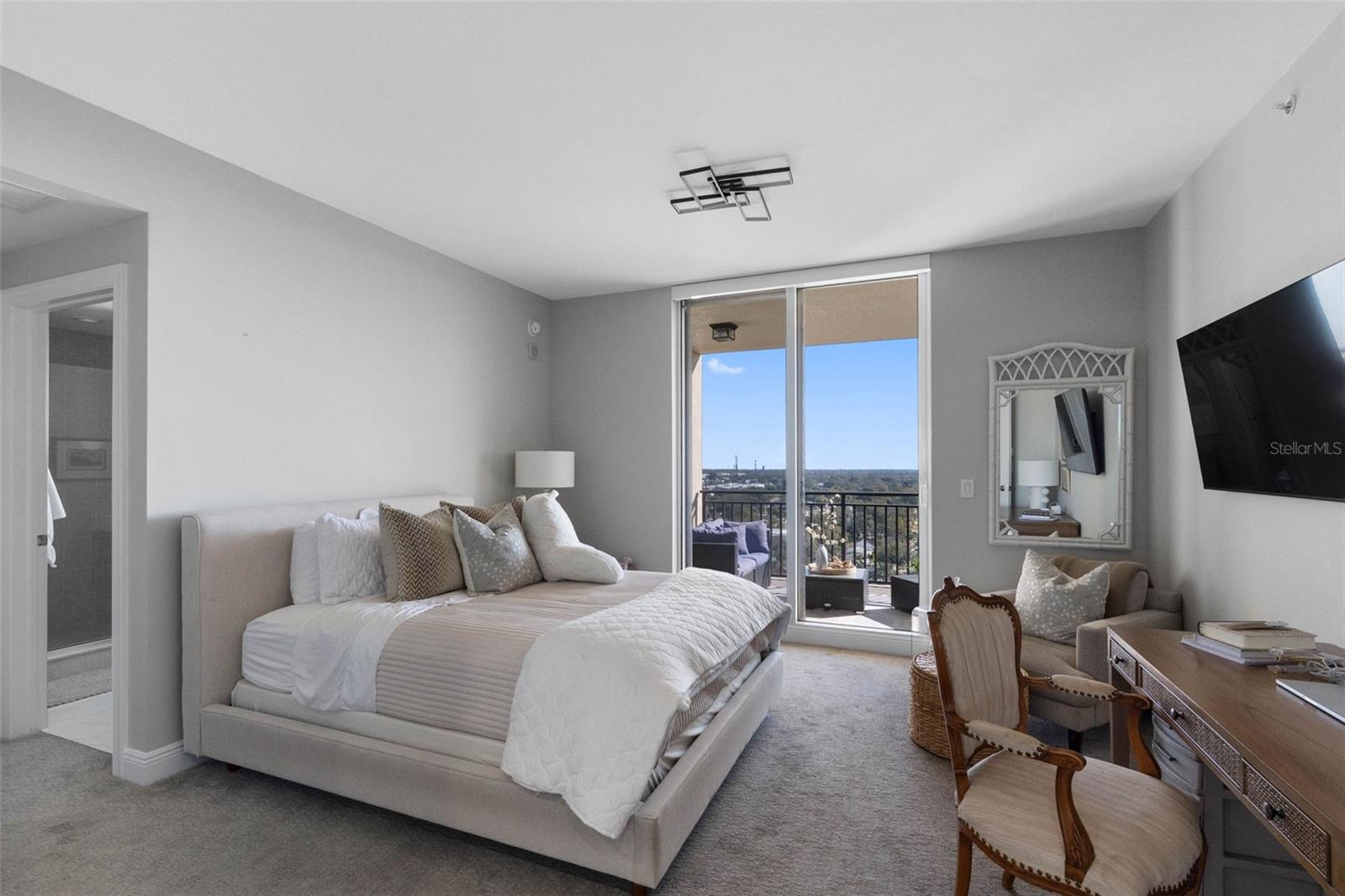 Image 51 of 80 For 5823 Bowen Daniel Drive 1206