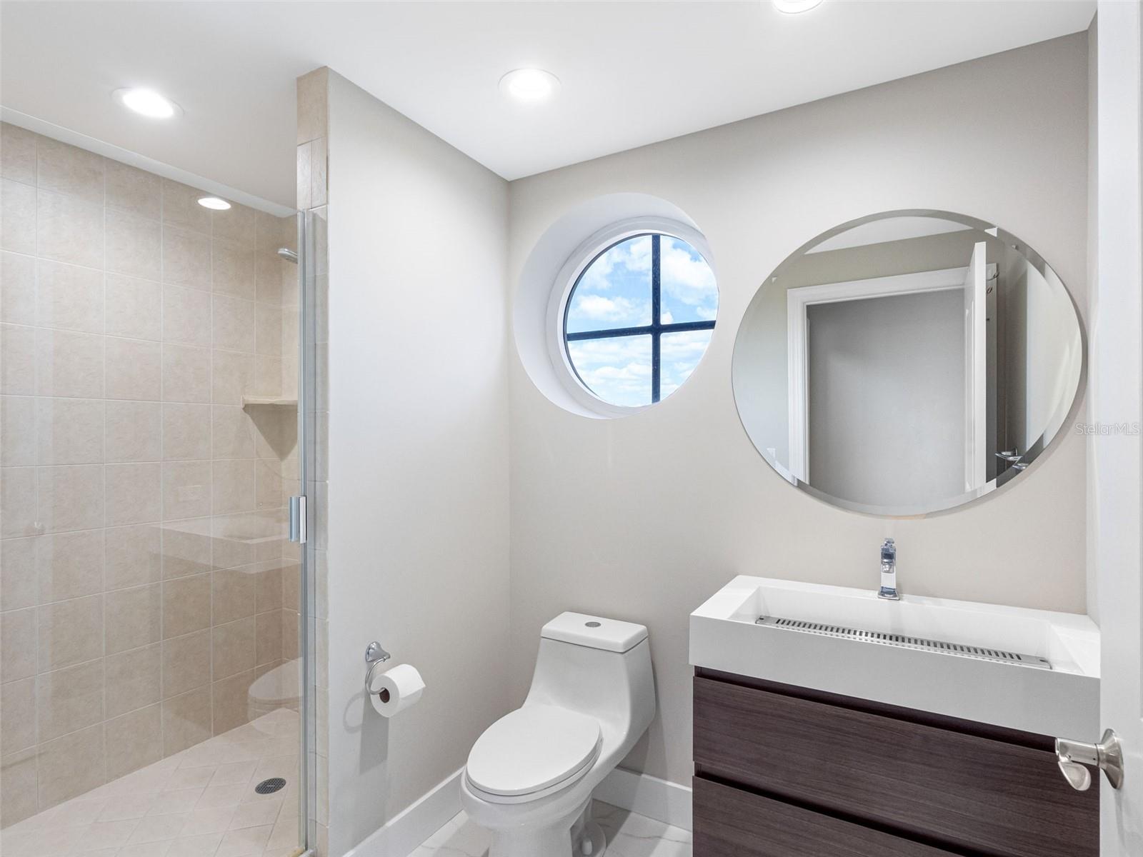 Image 55 of 80 For 5823 Bowen Daniel Drive 1206