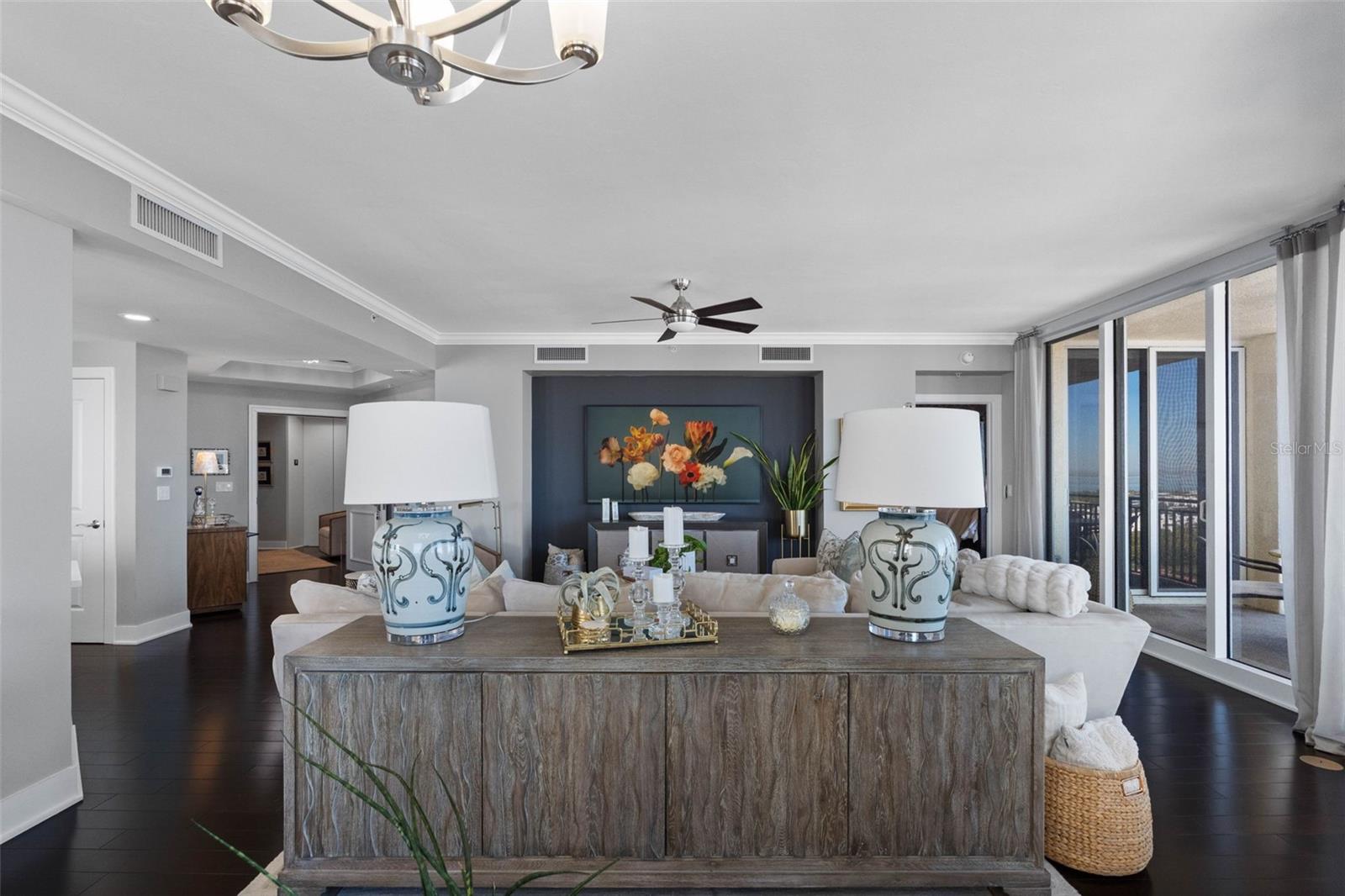 Image 8 of 80 For 5823 Bowen Daniel Drive 1206