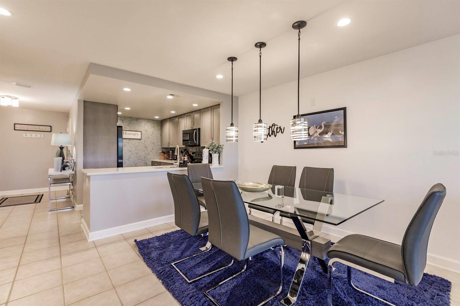 Image 5 of 22 For 1255 Peppertree Drive 403