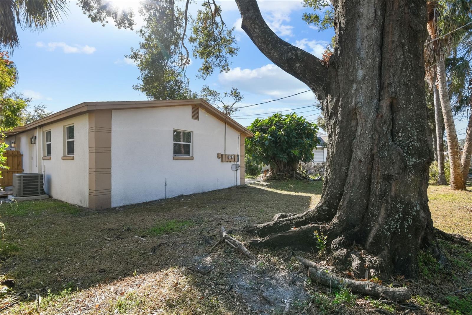 Image 7 of 54 For 2135 Saint Conrad Street A