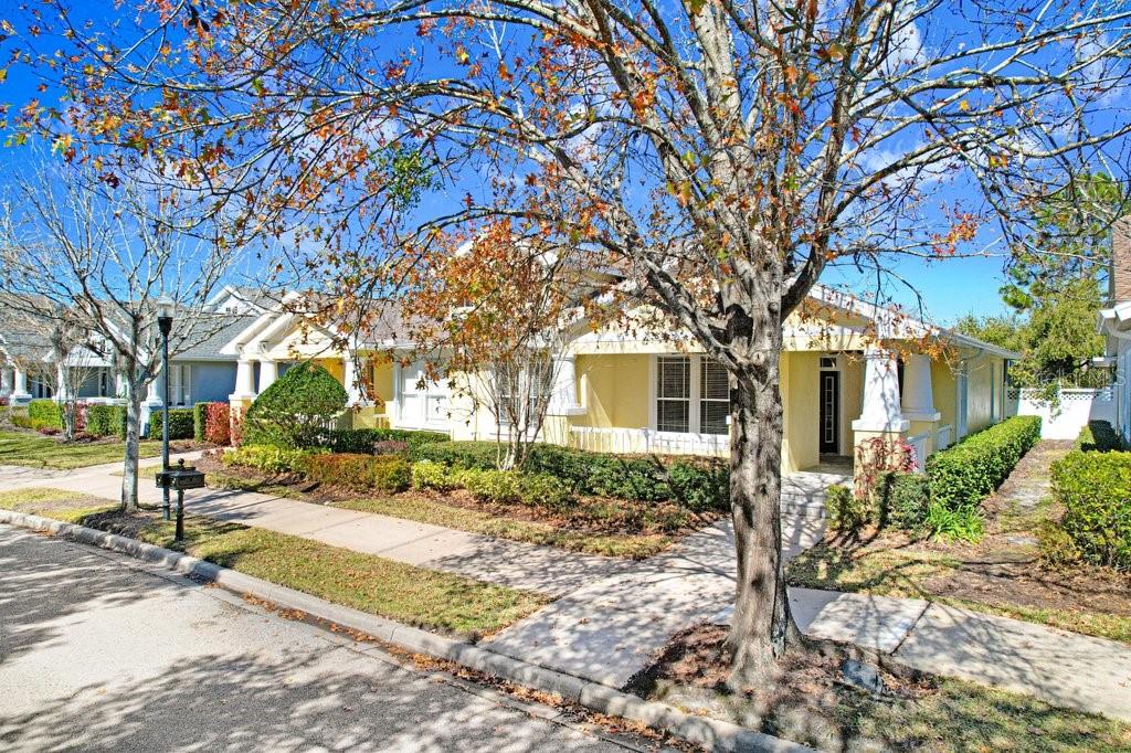 Listing photo id 38 for 9513 West Park Village Drive