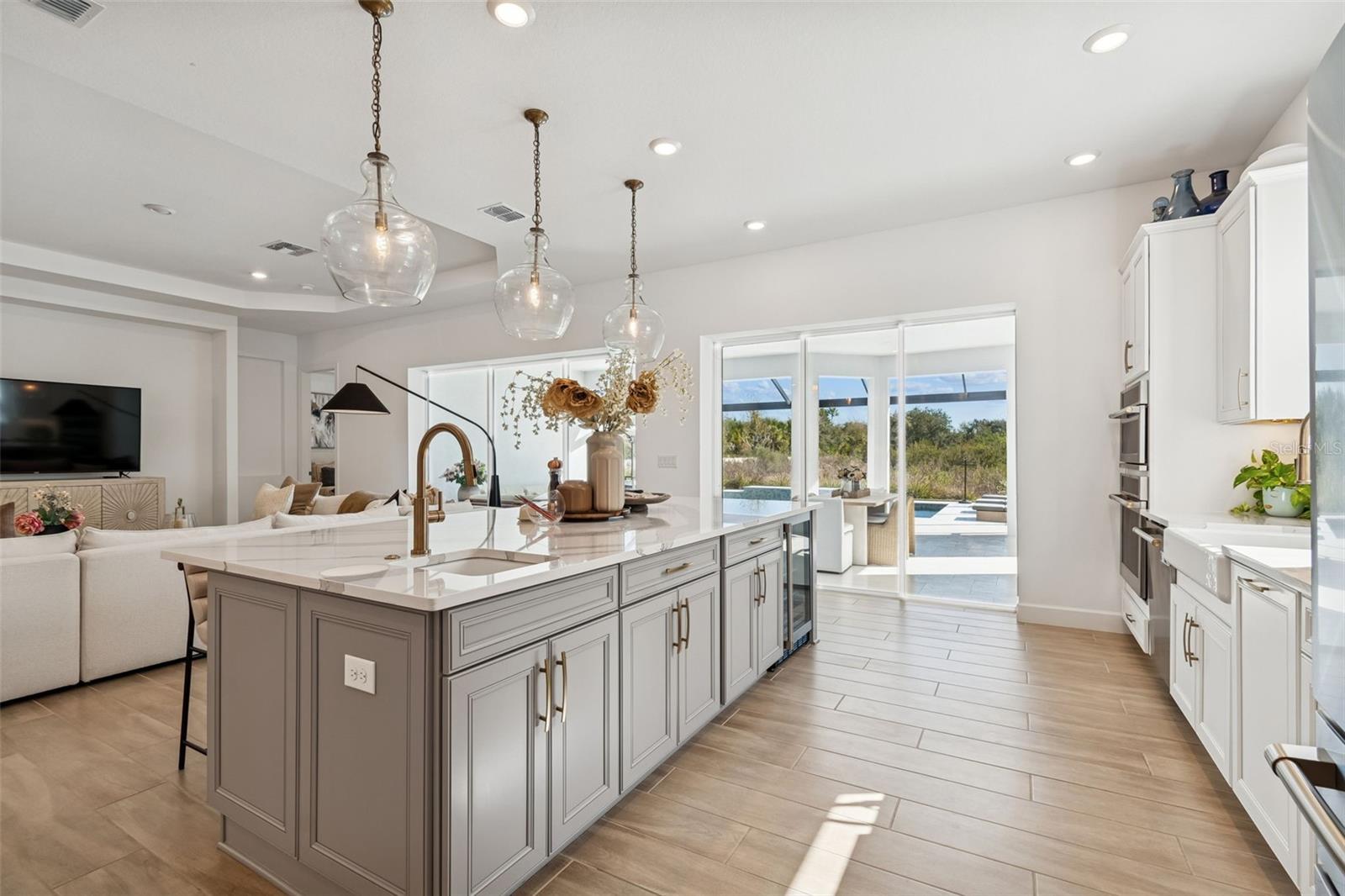 Image 27 of 94 For 4848 Rosatti Road