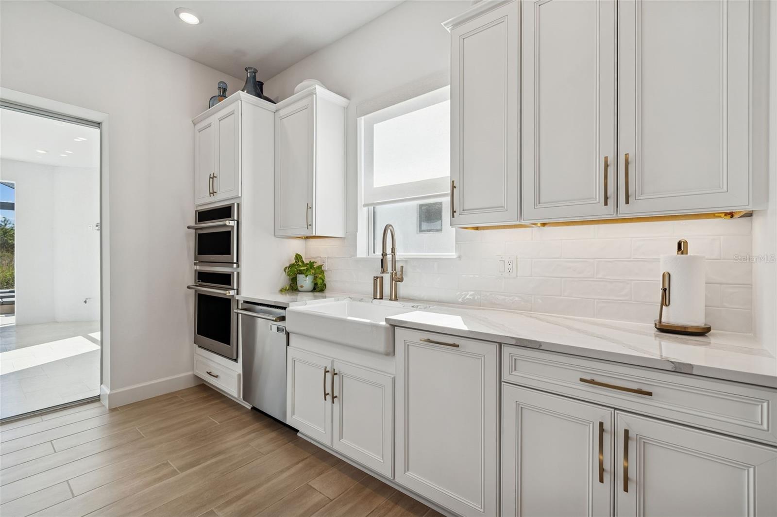 Image 34 of 94 For 4848 Rosatti Road