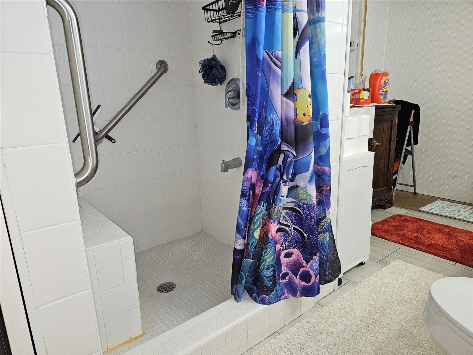 Listing photo id 17 for 18675 Us Highway 19 N 454