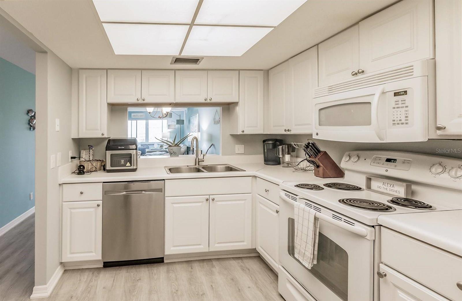 Image 13 of 19 For 1255 Peppertree Drive 501