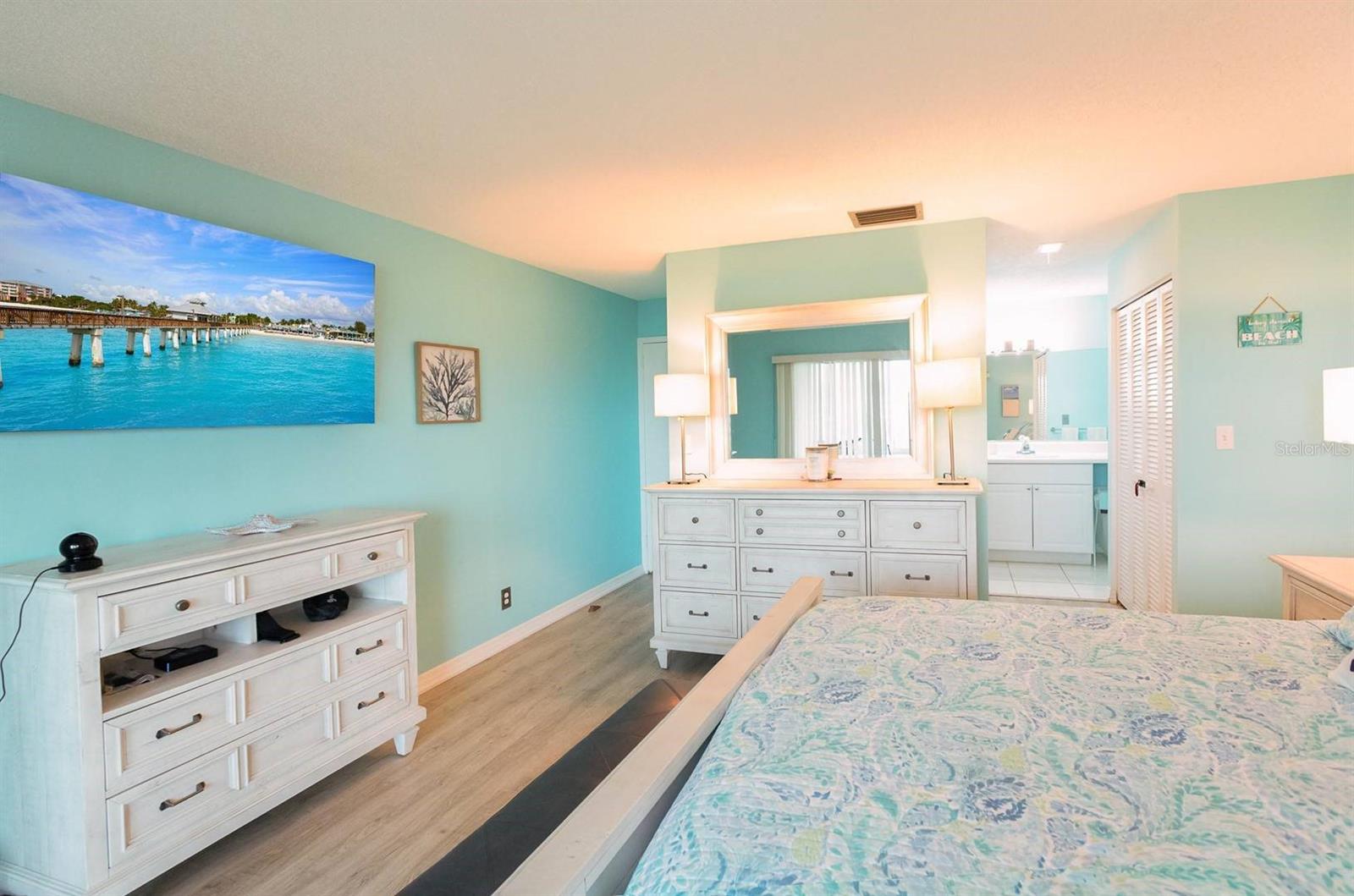 Image 6 of 19 For 1255 Peppertree Drive 501