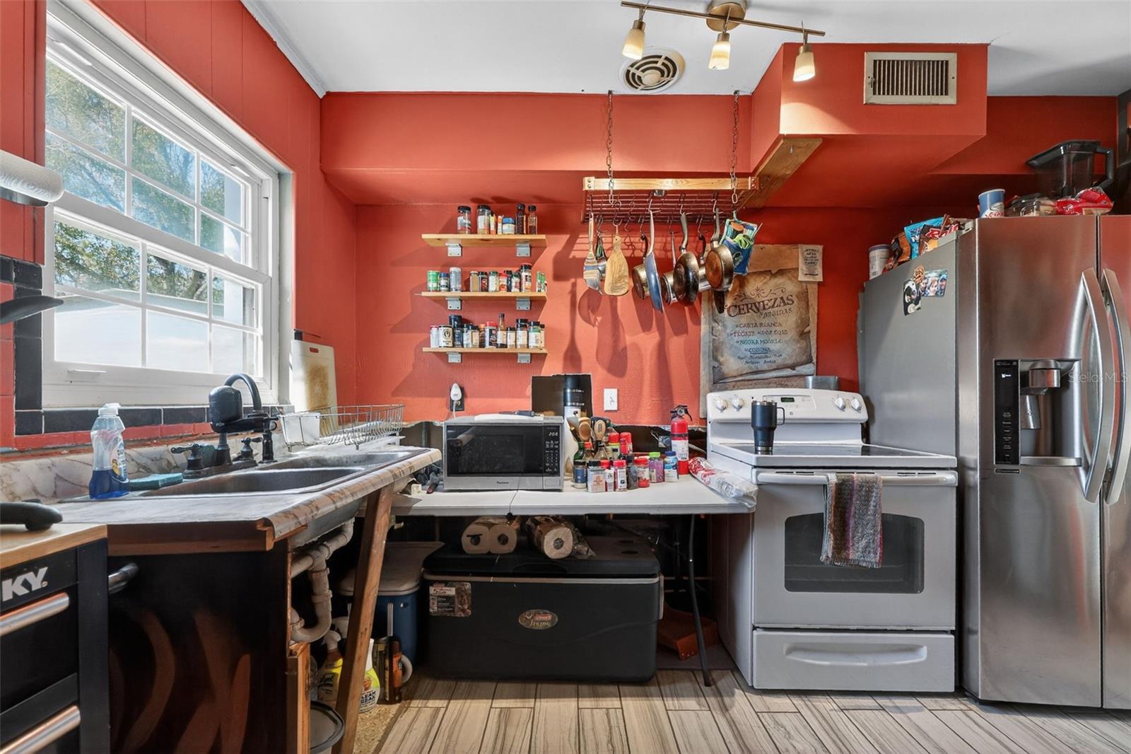 Image 10 of 45 For 4516 26th Avenue S