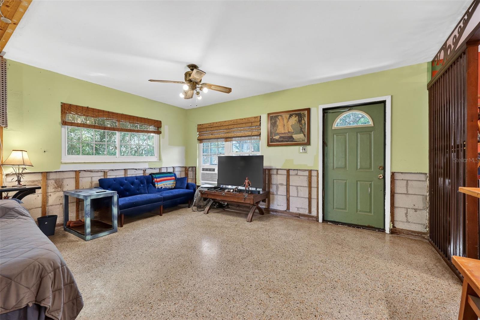 Image 17 of 45 For 4516 26th Avenue S