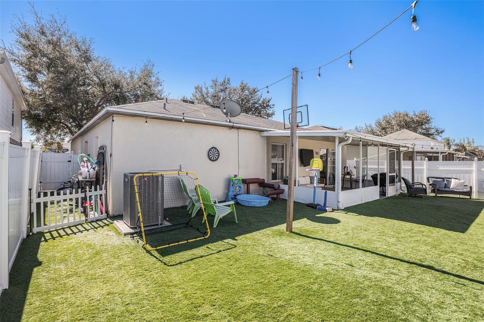 Image 21 of 23 For 24823 Permit Way