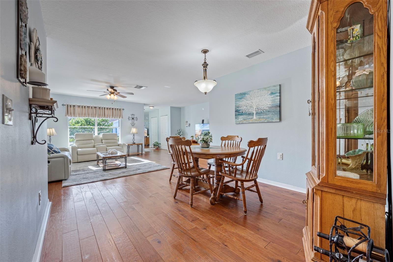 Image 12 of 74 For 1207 Bluewater Drive