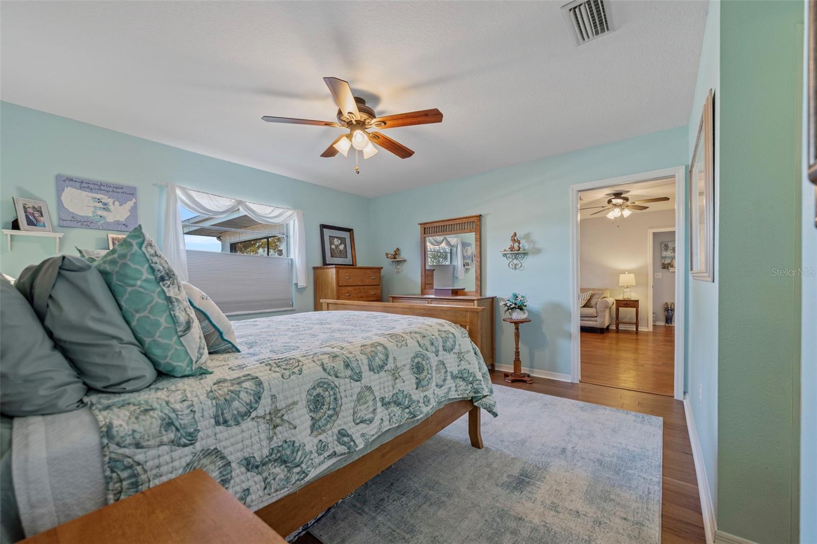 Image 26 of 74 For 1207 Bluewater Drive