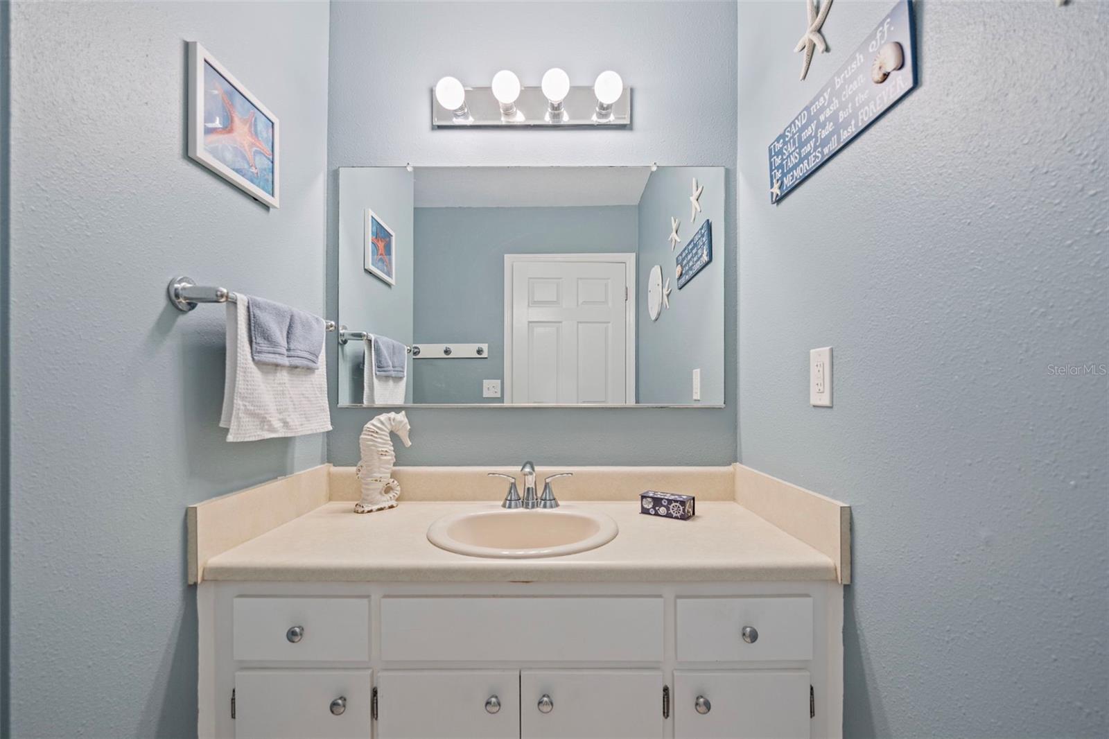 Image 32 of 74 For 1207 Bluewater Drive