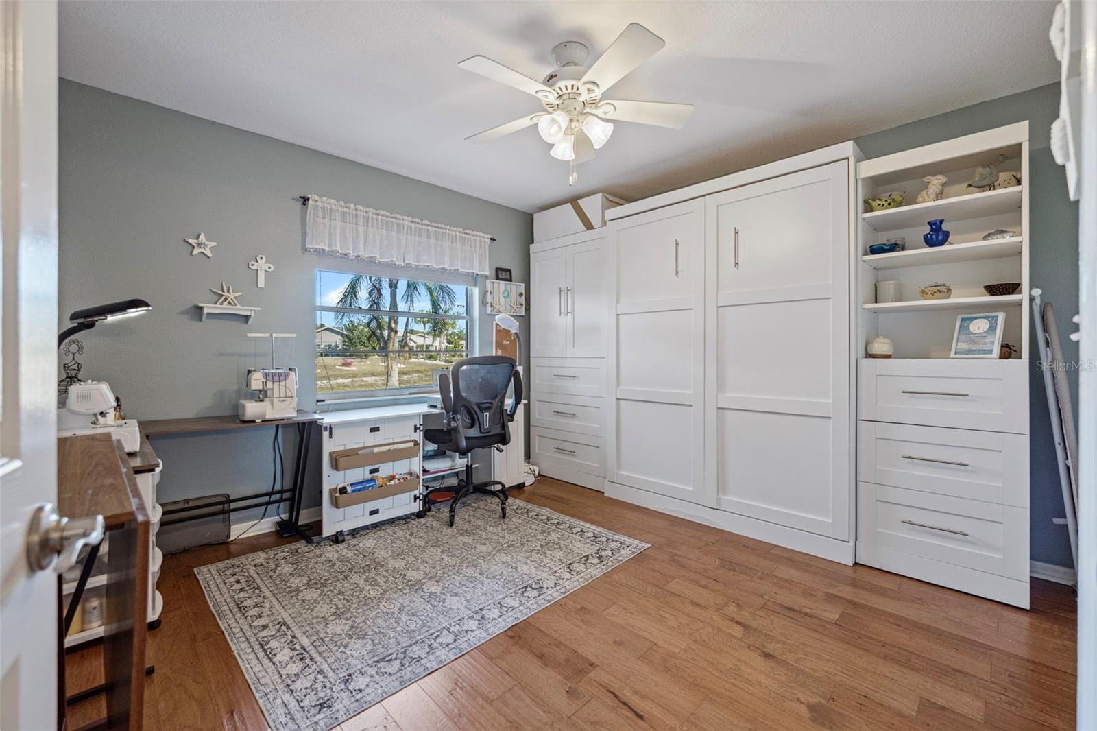 Image 33 of 74 For 1207 Bluewater Drive