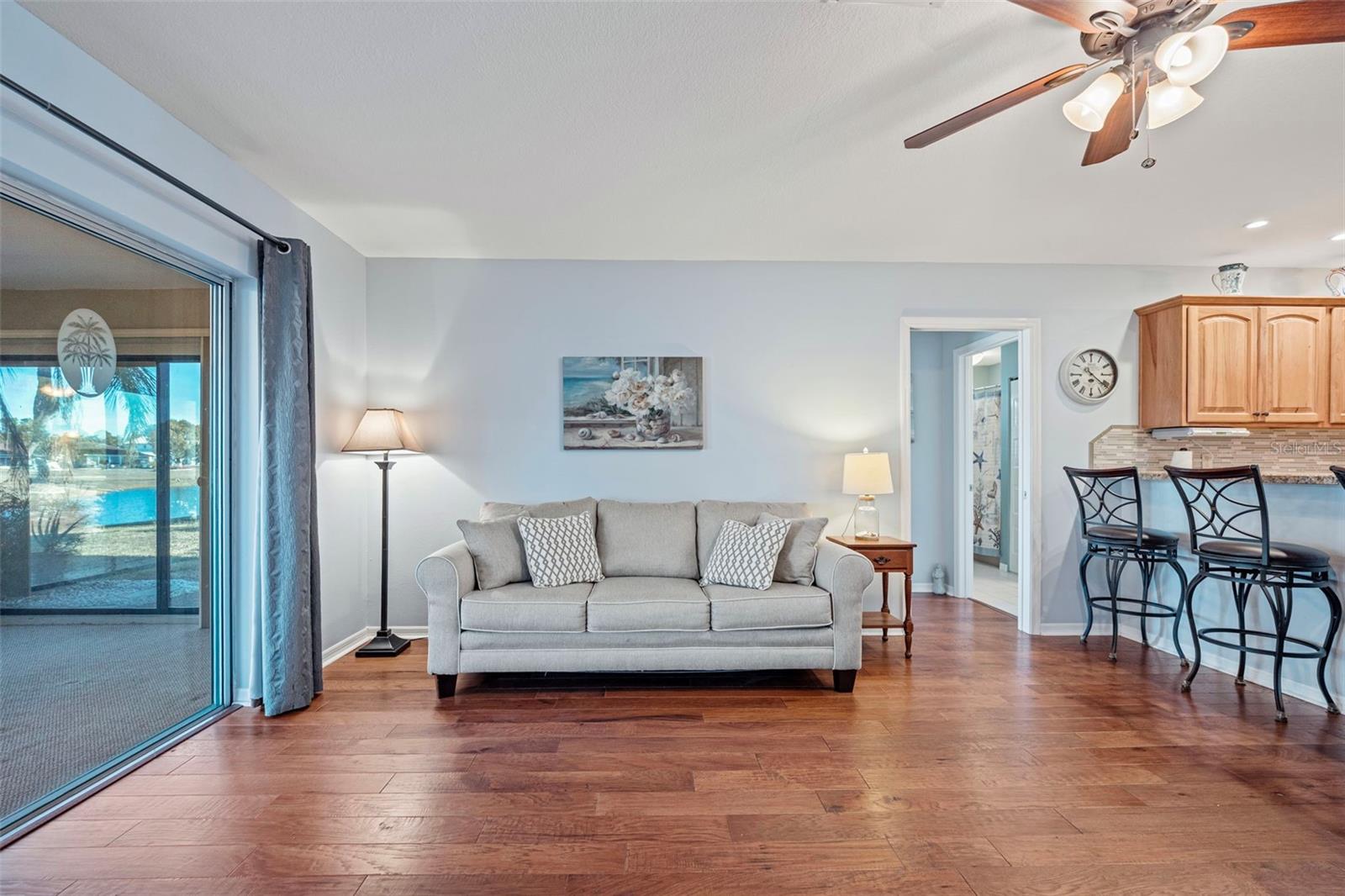 Image 35 of 74 For 1207 Bluewater Drive