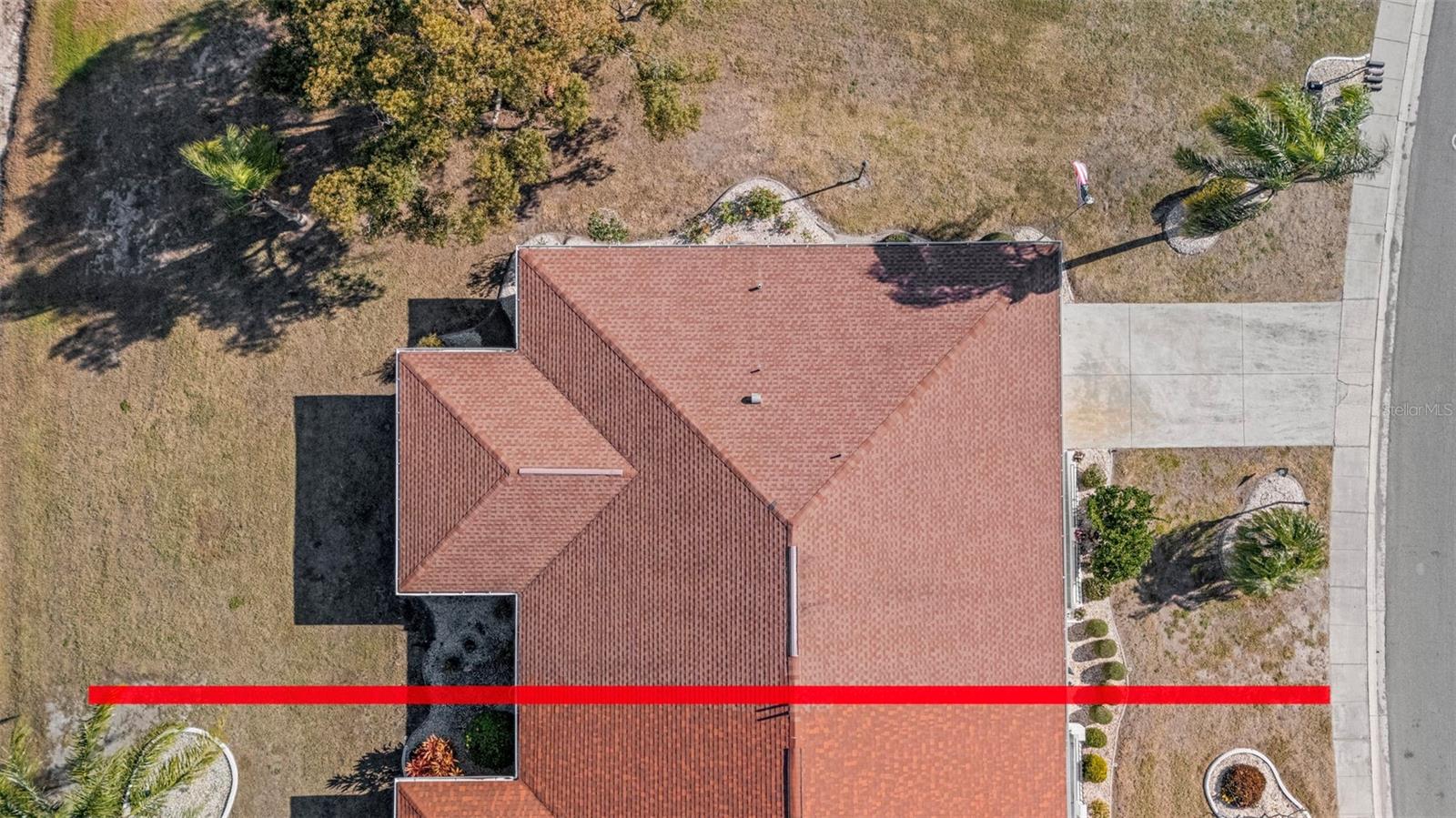 Image 52 of 74 For 1207 Bluewater Drive