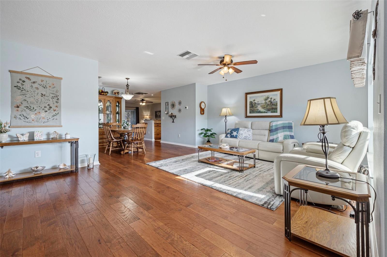 Image 8 of 74 For 1207 Bluewater Drive