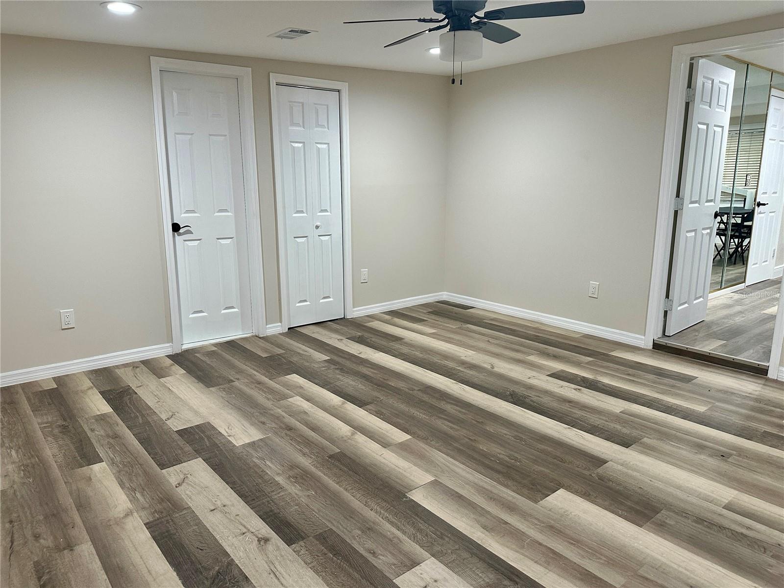 Image 4 of 6 For 3440 Brookfield Drive