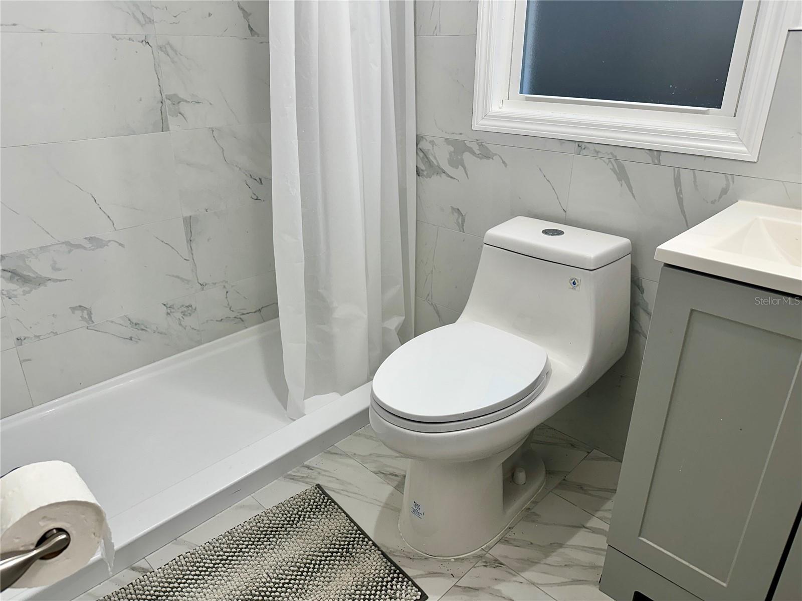 Image 5 of 6 For 3440 Brookfield Drive