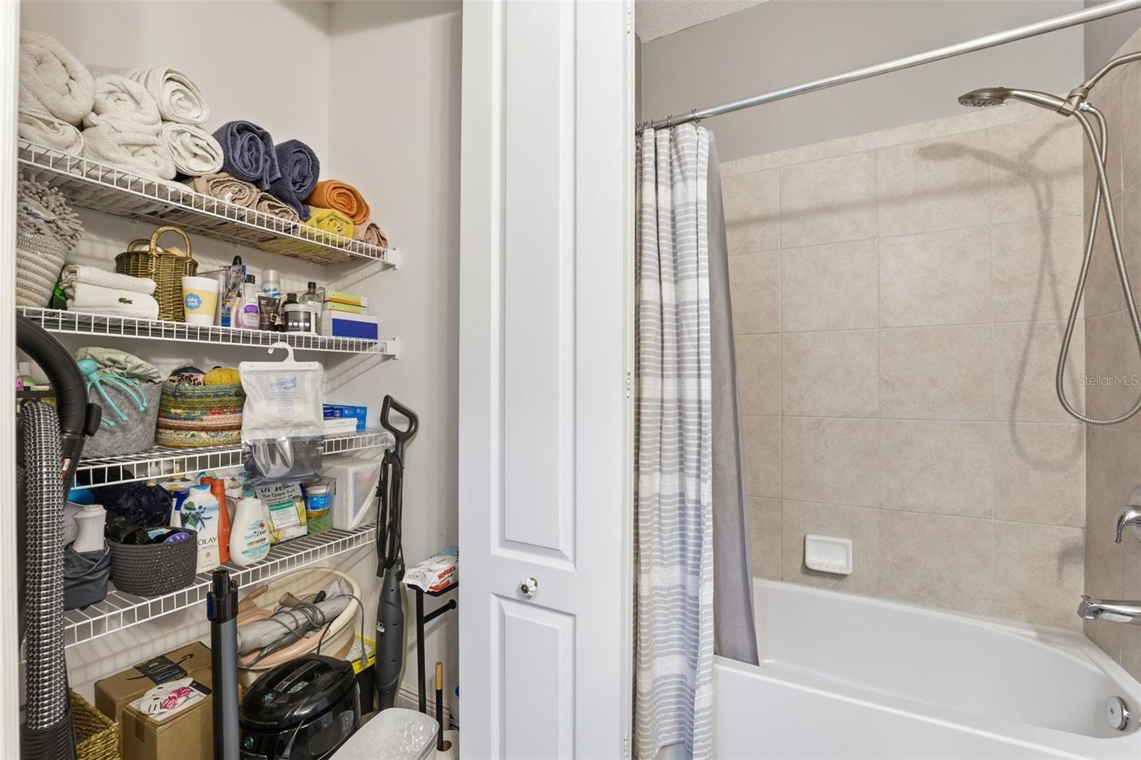 Image 36 of 53 For 8328 Auburn Rise Court