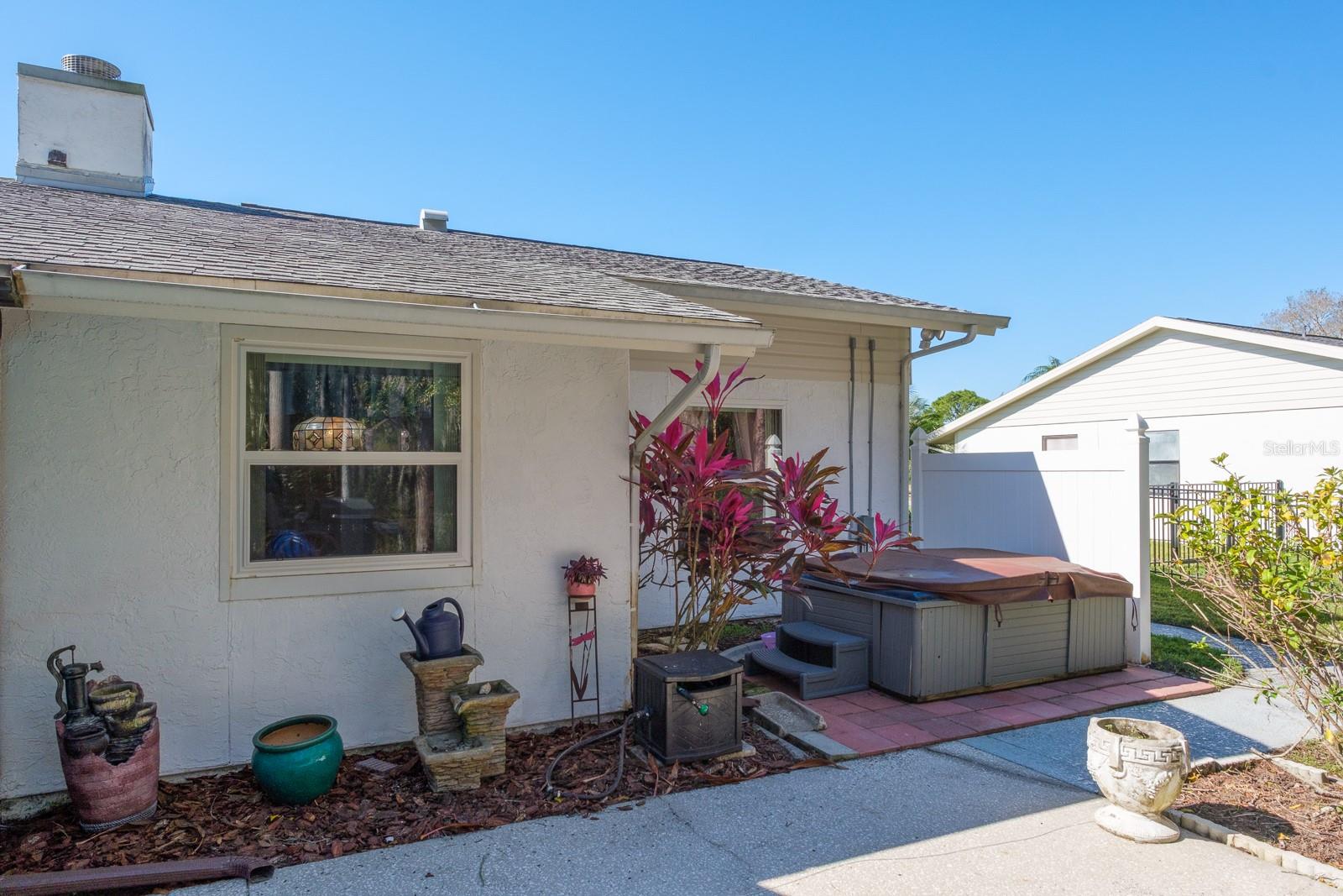 Image 57 of 74 For 501 Lakeview Drive