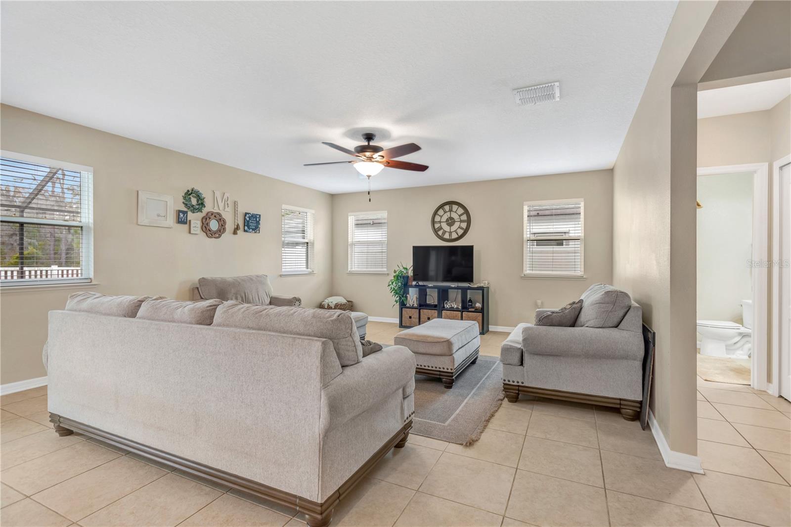 Image 7 of 42 For 12407 Brick Cobblestone Drive