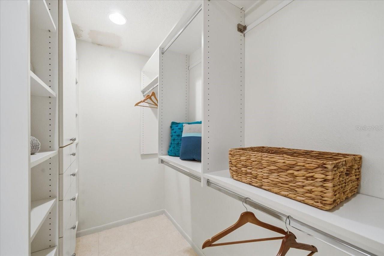 Image 22 of 37 For 4230 Glen Haven Lane 4230