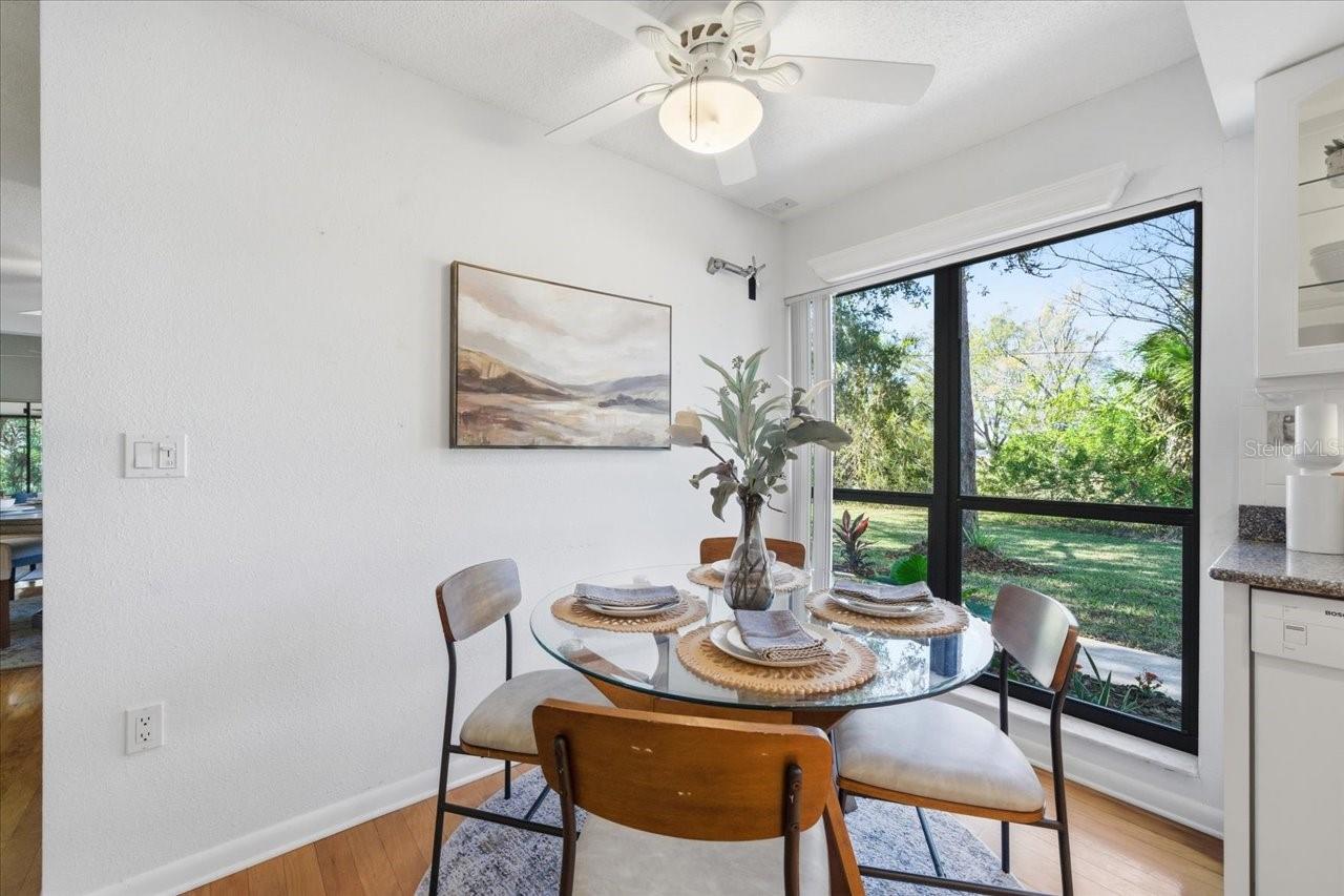 Image 7 of 37 For 4230 Glen Haven Lane 4230