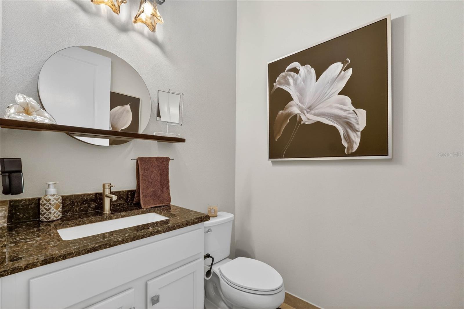 Image 28 of 92 For 30724 Lindentree Drive