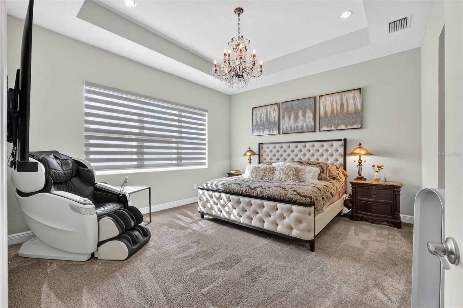 Image 29 of 92 For 30724 Lindentree Drive