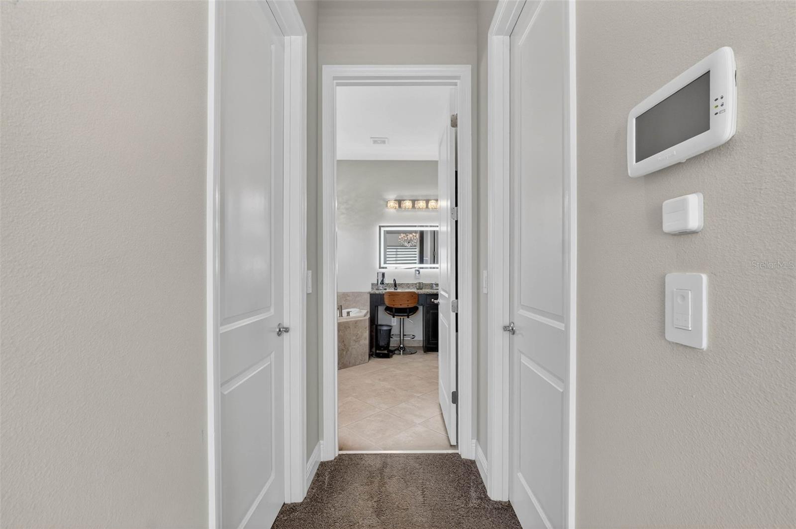 Image 34 of 92 For 30724 Lindentree Drive