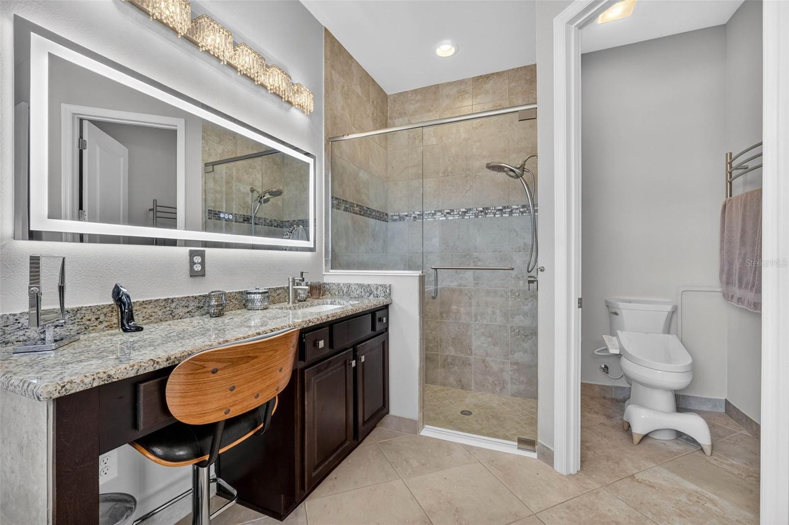 Image 37 of 92 For 30724 Lindentree Drive