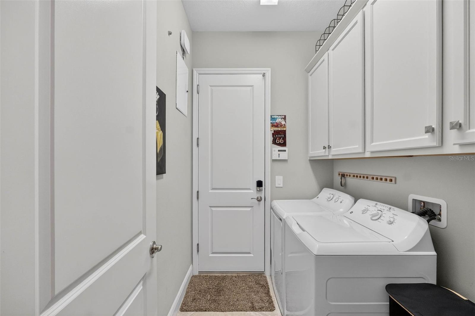 Image 46 of 92 For 30724 Lindentree Drive