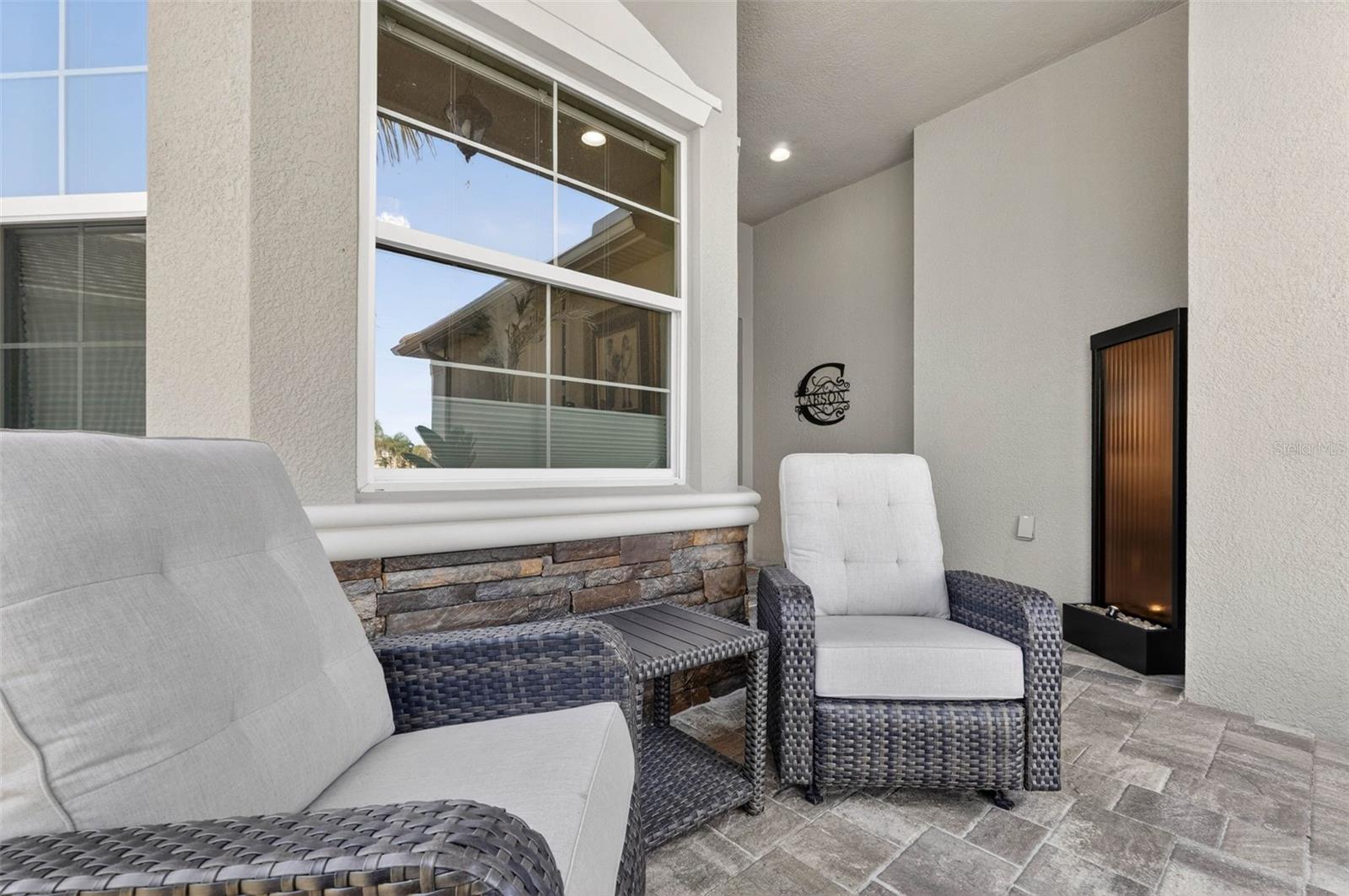 Image 5 of 92 For 30724 Lindentree Drive