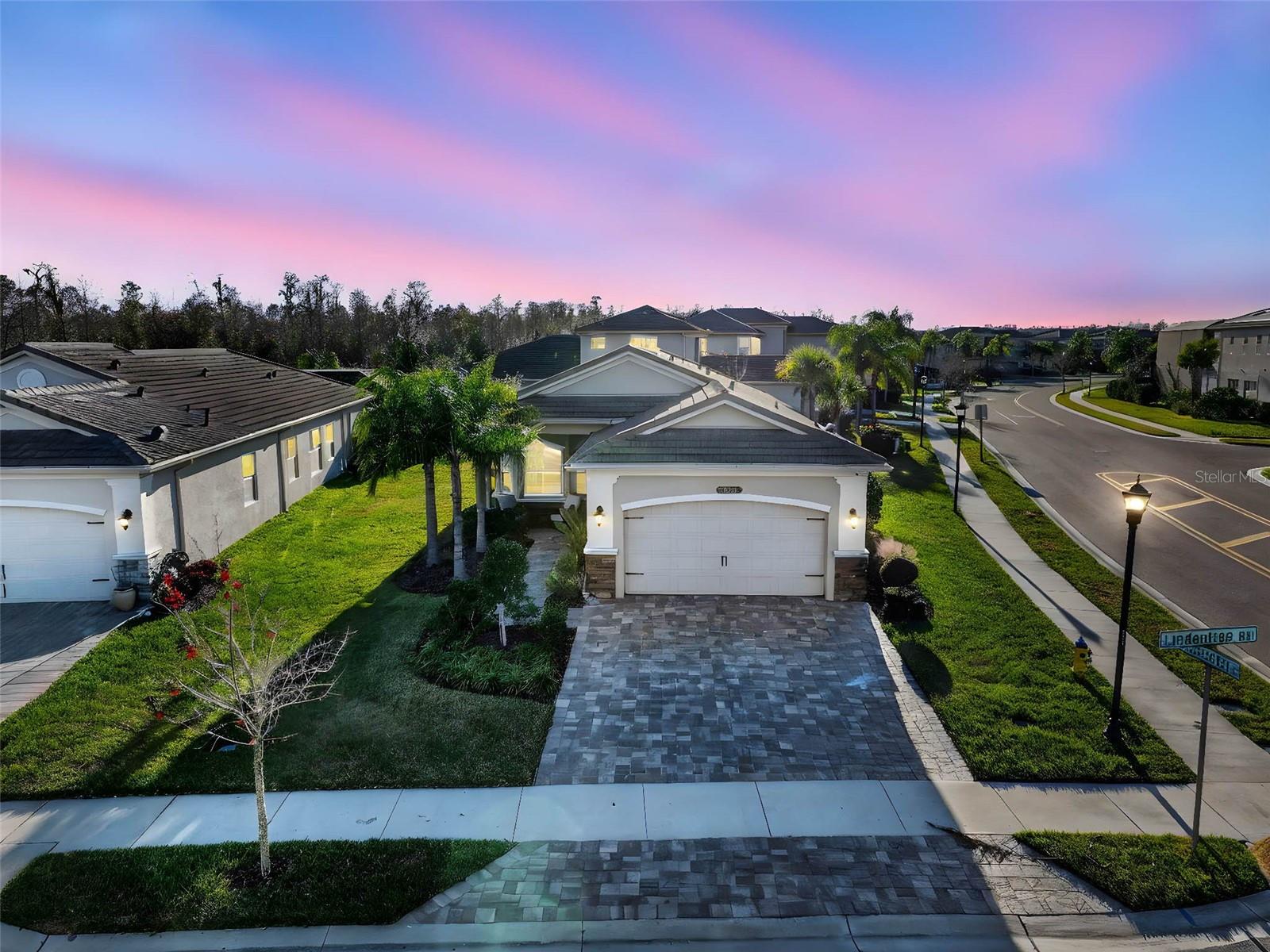 Image 57 of 92 For 30724 Lindentree Drive