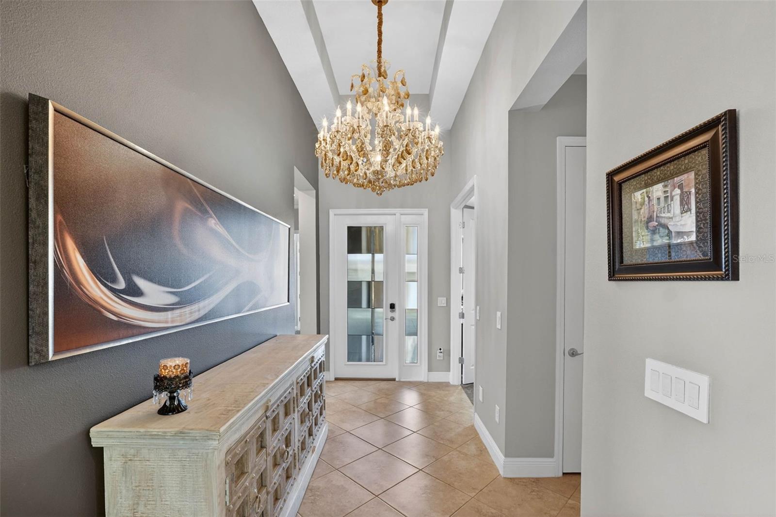 Image 9 of 92 For 30724 Lindentree Drive