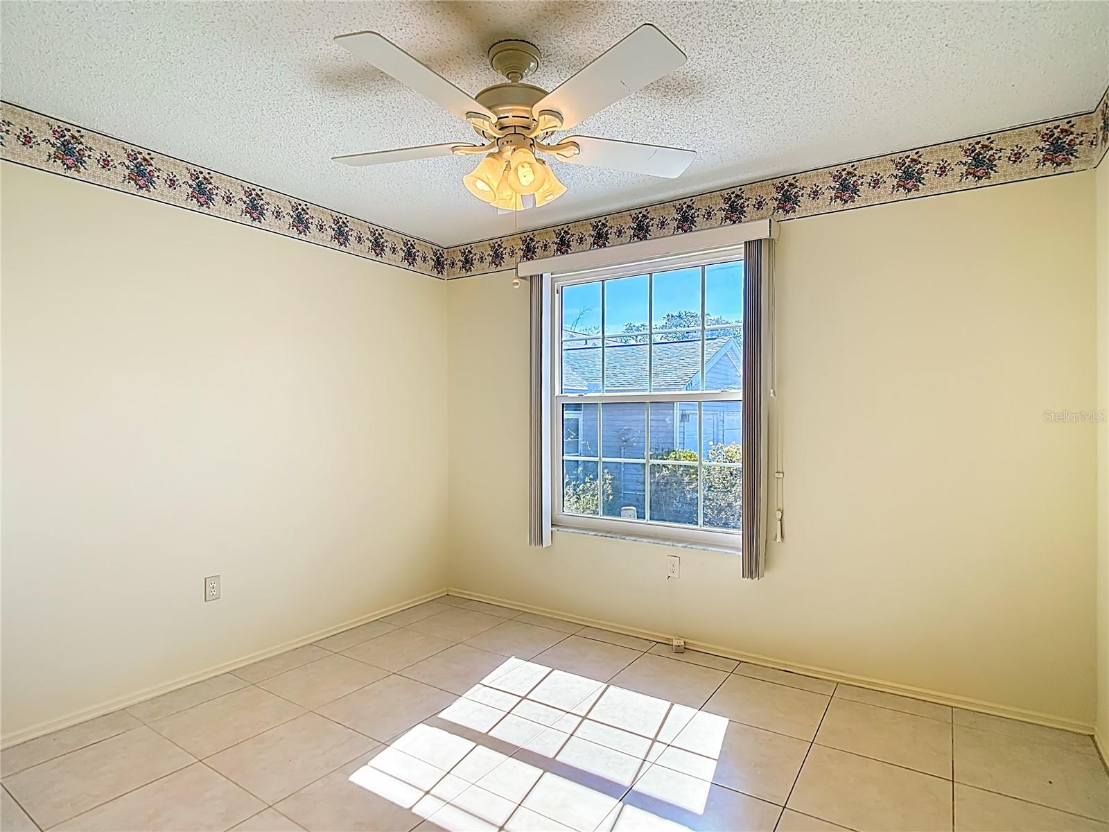 Image 28 of 88 For 39650 Us Highway 19 N 834